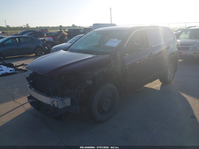 Toyota Highlander Le Plus V6 2016 5TDBKRFH5GS241449 Image 2