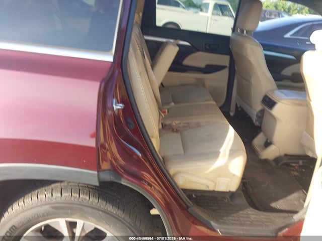 Toyota Highlander Le Plus V6 2016 5TDBKRFH5GS241449 Image 8