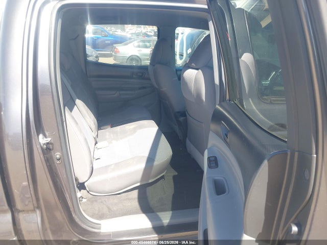 3TMKU4HN0FM044638 Toyota Tacoma Prerunner V6