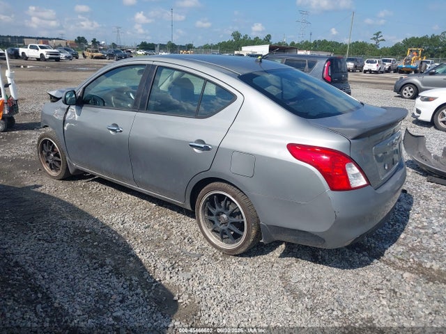 3N1CN7AP3EK447542 Nissan Versa 1.6 Sv
