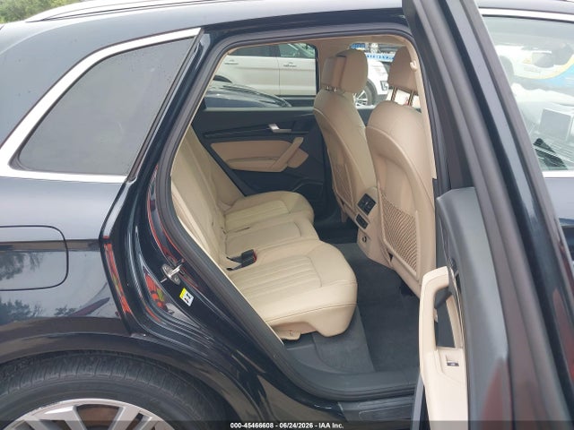 45466608 :رقم المزاد ، WA1BNAFY5J2197096 vin ، 2018 Audi Q5 2.0t Premium/2.0t Tech Premium مزاد بيع