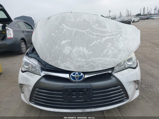 4T1BF1FKXFU932502 Toyota CAMRY LE