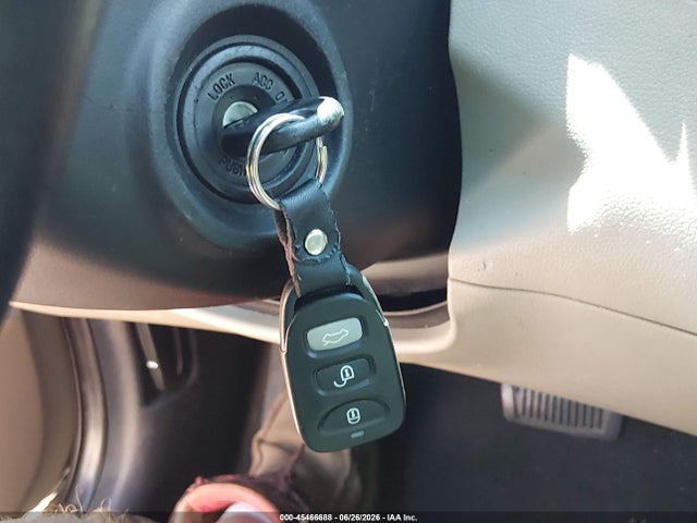 Продажа на аукционе авто 2015 Hyundai Elantra Se, vin: 5NPDH4AE2FH600283, номер лота: 45466688