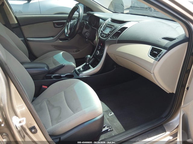 Продажа на аукционе авто 2015 Hyundai Elantra Se, vin: 5NPDH4AE2FH600283, номер лота: 45466688