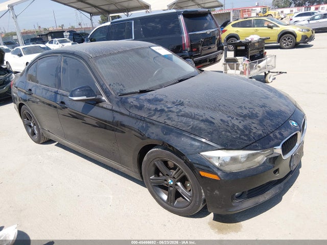45466692 :رقم المزاد ، WBA3B1C54EK132188 vin ، 2014 Bmw 320i مزاد بيع