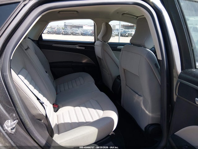 3FA6P0UU2JR243609 Ford Fusion Hybrid S