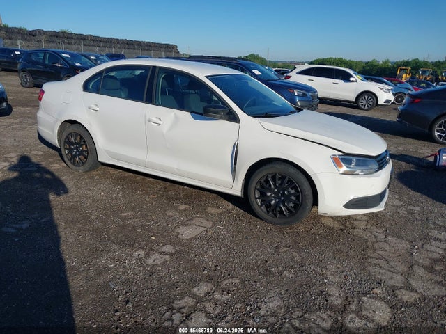45466789 :رقم المزاد ، 3VW2K7AJ3EM234010 vin ، 2014 Volkswagen Jetta 2.0l S مزاد بيع