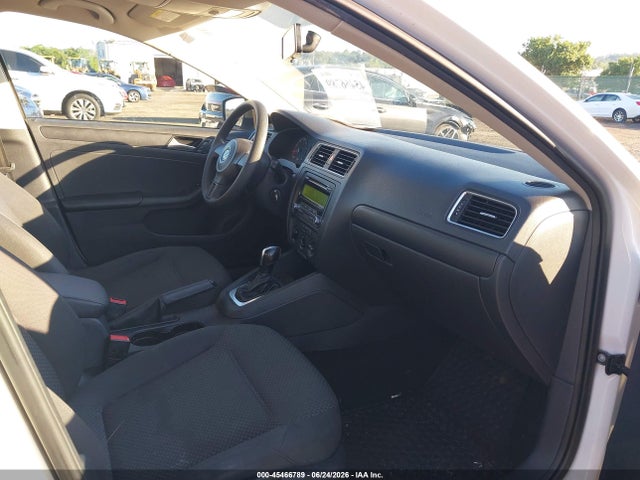 45466789 :رقم المزاد ، 3VW2K7AJ3EM234010 vin ، 2014 Volkswagen Jetta 2.0l S مزاد بيع