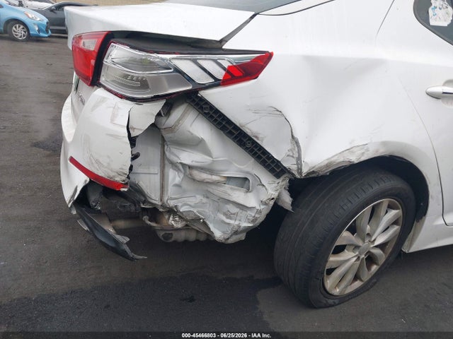 KIA OPTIMA EX 2015 5XXGN4A75FG426809 Image 15