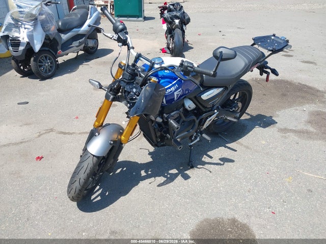45466810 :رقم المزاد ، SMTT127Y7RNA15682 vin ، 2024 Triumph Motorcycle Speed 400 مزاد بيع