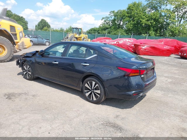1N4BL4DV0NN361967 Nissan Altima Sv Fwd