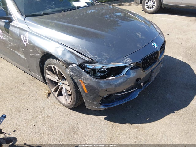 45466845 :رقم المزاد ، WBA8D9G35HNU65106 vin ، 2017 Bmw 330i Xdrive مزاد بيع
