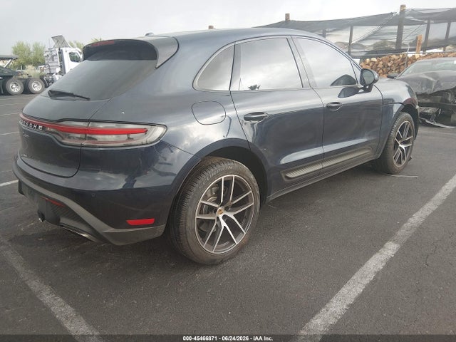 Porsche Macan T 2023 WP1AA2A57PLB02040 Image 4