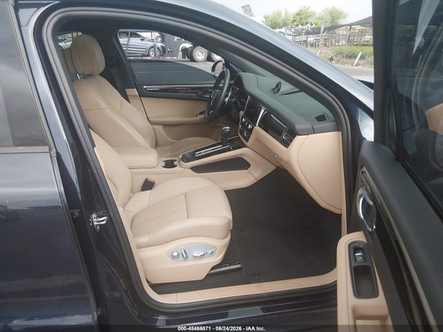 Porsche Macan T 2023 WP1AA2A57PLB02040 Image 5