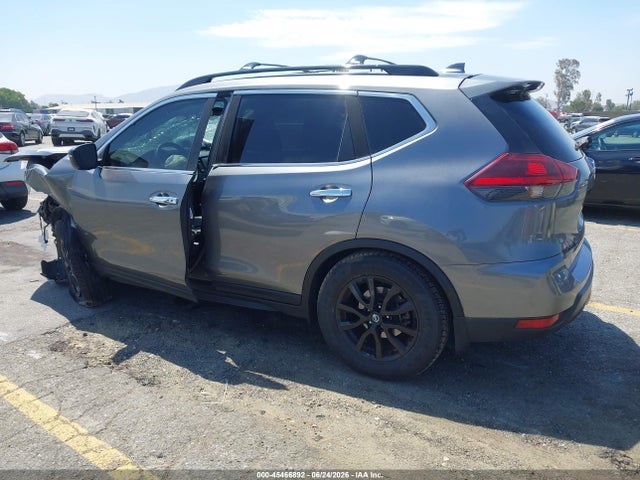 Nissan ROGUE SV 2018 5N1AT2MT6JC832109 Image 3