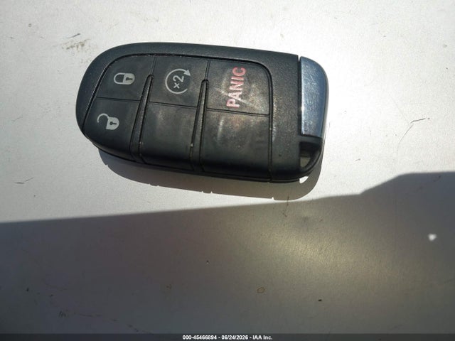 45466894 :رقم المزاد ، ZACCJABB6JPJ61587 vin ، 2018 Jeep Renegade Latitude Fwd مزاد بيع