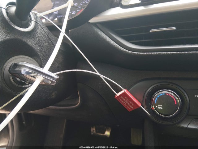 45466909 :رقم المزاد ، 3KPF24AD6ME354552 vin ، 2021 Kia Forte Lxs مزاد بيع