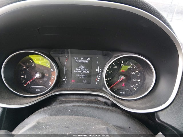 3C4NJCBB5JT287116 Jeep Compass Latitude Fwd