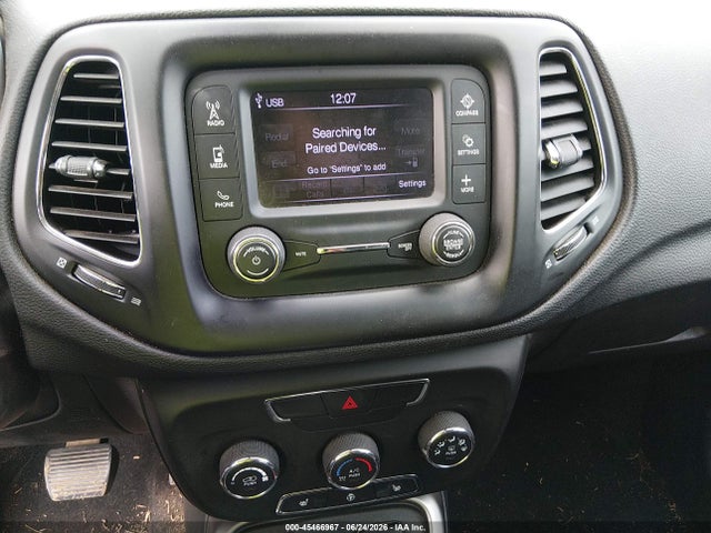 3C4NJCBB5JT287116 Jeep Compass Latitude Fwd