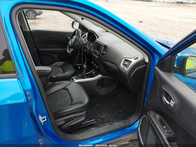 3C4NJCBB5JT287116 Jeep Compass Latitude Fwd