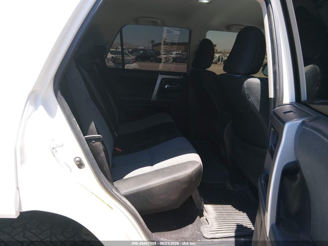Toyota 4RUNNER SR5 2021 JTEMU5JR4M5941830 Image 8