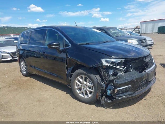 Продажа на аукционе авто 2025 Chrysler Pacifica Select, vin: 2C4RC1BG9SR511603, номер лота: 45467009
