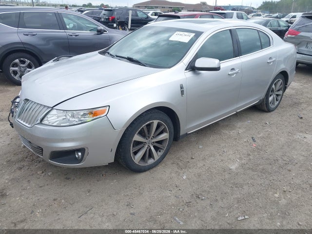 45467034 :رقم المزاد ، 1LNHL9DR9AG606313 vin ، 2010 Lincoln Mks مزاد بيع