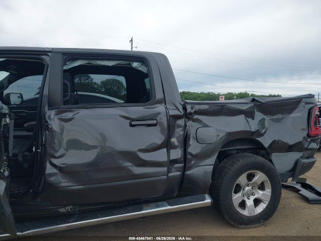 Продажа на аукционе авто 2021 Ram 1500 Big Horn  4x4 5'7 Box, vin: 1C6SRFFT8MN765265, номер лота: 45467041