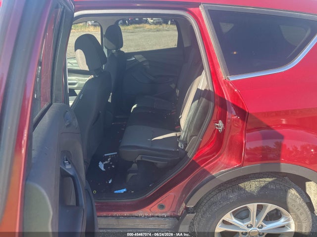 45467074 :رقم المزاد ، 1FMCU9G93HUA90657 vin ، 2017 Ford Escape Se مزاد بيع