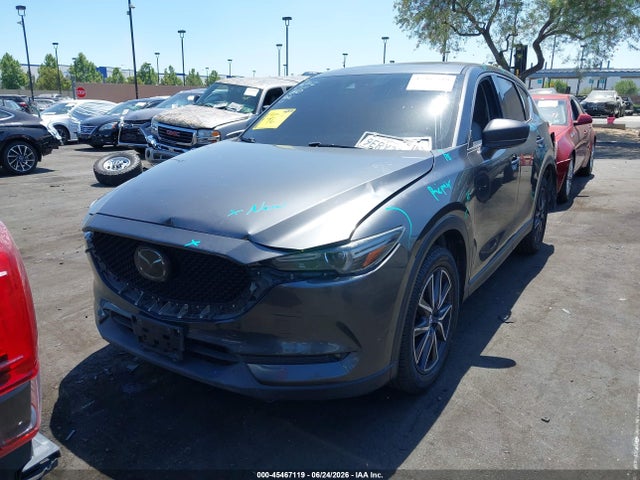 Продаж на аукціоні авто 2018 Mazda Cx-5 Grand Touring, vin: JM3KFADMXJ0369046, номер лоту: 45467119