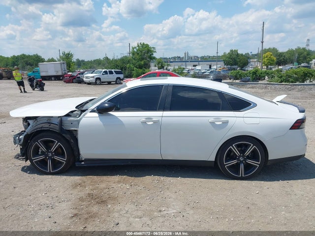 1HGCY2F56SA020370 Honda Accord Hybrid Sport