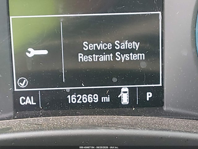 2GNAXHEV8J6270080 Chevrolet EQUINOX LS