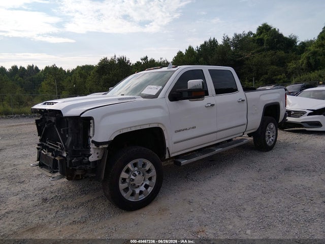 45467236 :رقم المزاد ، 1GT12UEY9HF200209 vin ، 2017 Gmc Sierra 2500hd Denali مزاد بيع