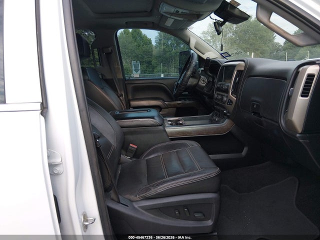 45467236 :رقم المزاد ، 1GT12UEY9HF200209 vin ، 2017 Gmc Sierra 2500hd Denali مزاد بيع