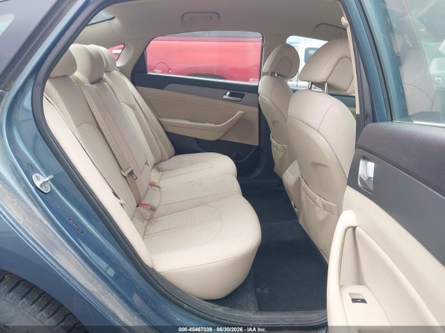 Hyundai SONATA ECO 2016 5NPE24AA2GH411718 Image 8