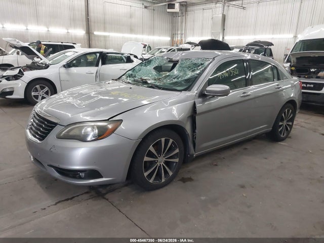 Продаж на аукціоні авто 2013 Chrysler 200 Limited, vin: 1C3CCBCG8DN687153, номер лоту: 45467350