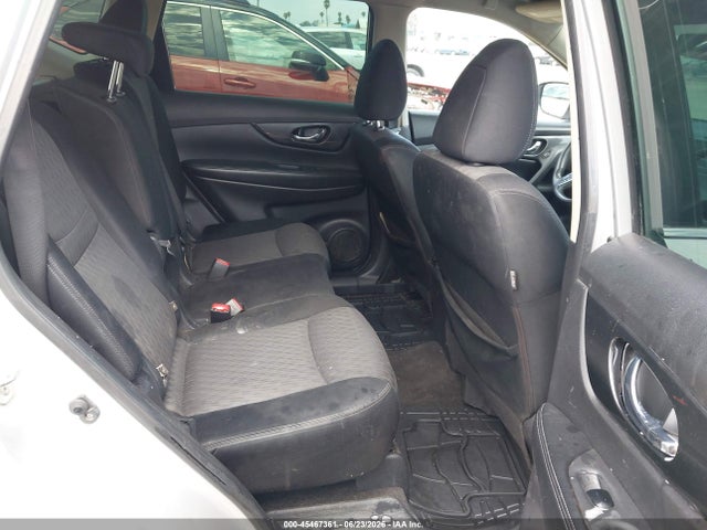 Nissan ROGUE S 2017 JN8AT2MT4HW136754 Image 8