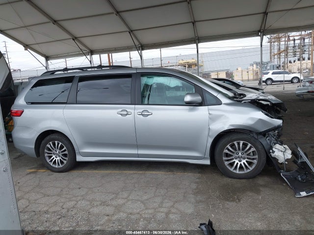 Toyota SIENNA XLE 2020 5TDYZ3DC1LS060353 Image 14