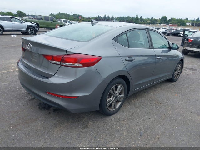 45467418 :رقم المزاد ، 5NPD84LF9JH300822 vin ، 2018 Hyundai Elantra Sel مزاد بيع