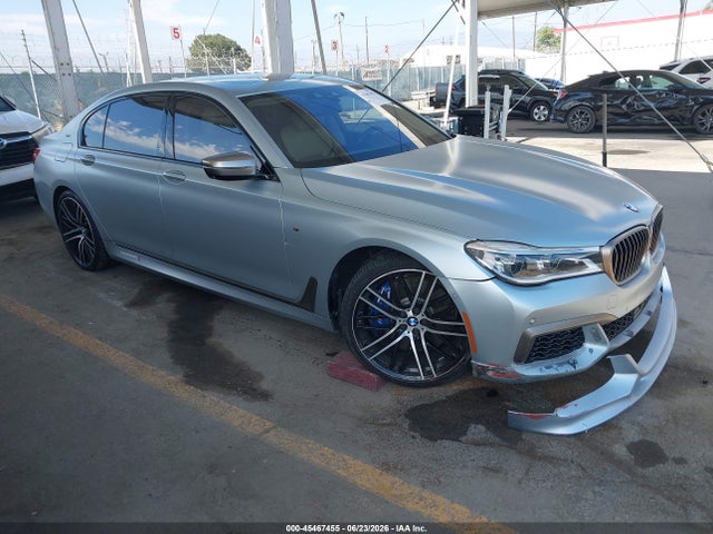 BMW M760i Xdrive 2018 WBA7H6C52JG614930 головне зображення