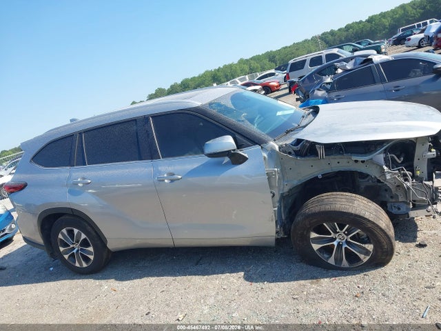 Продажа на аукционе авто 2023 Toyota Highlander Xle, vin: 5TDKDRAH4PS524717, номер лота: 45467492