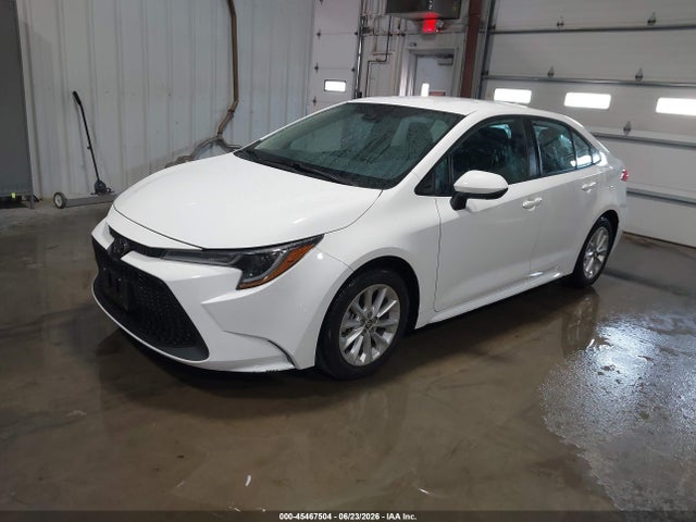 Toyota COROLLA LE 2021 5YFVPMAE8MP255056 Image 2