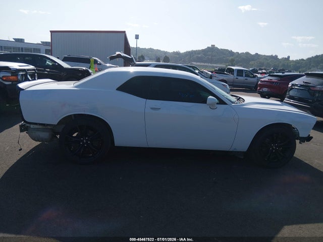 Продаж на аукціоні авто 2018 Dodge Challenger Sxt, vin: 2C3CDZAGXJH251580, номер лоту: 45467522