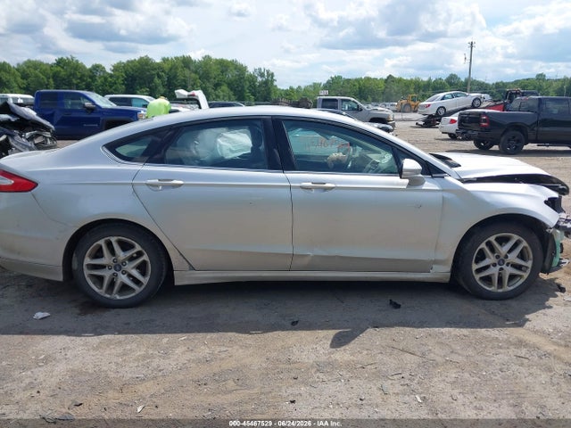45467529 :رقم المزاد ، 3FA6P0H73GR131415 vin ، 2016 Ford Fusion Se مزاد بيع