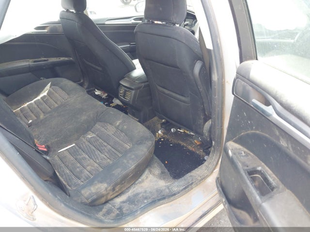 45467529 :رقم المزاد ، 3FA6P0H73GR131415 vin ، 2016 Ford Fusion Se مزاد بيع