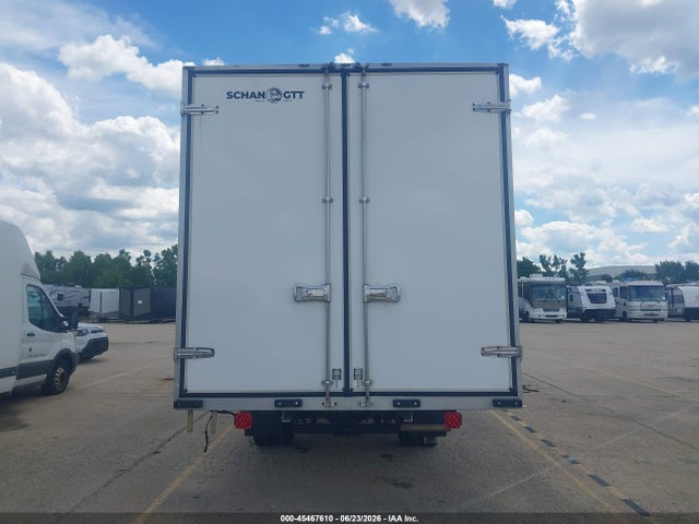 Ford Transit-350 Cab 2018 1FDBF8ZM9JKA90505 Image 16