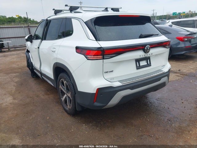 45467626 :رقم المزاد ، 3VVMR7RM9SM045560 vin ، 2025 Volkswagen Tiguan 2.0t Se مزاد بيع