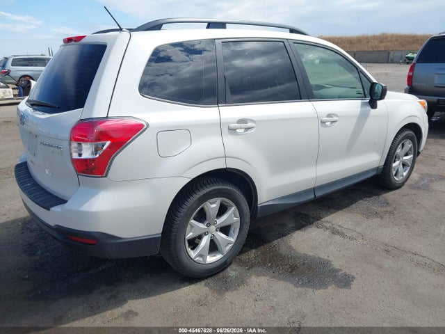 Subaru Forester 2.5i 2015 JF2SJABC3FH428921 Image 4
