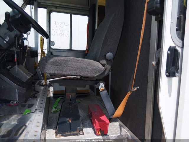 45467670 :رقم المزاد ، 1F65F5KY0K0A17679 vin ، 2019 Ford F-59 Commercial Stripped مزاد بيع