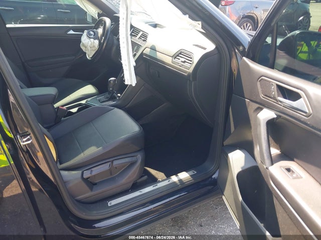 2019 Volkswagen Tiguan 2.0t Se/2.0t Sel/2.0t Sel R-line/2.0t Sel R-line Black მანქანა იყიდება აუქციონზე, vin: 3VV3B7AXXKM197949, აუქციონის ნომერი: 45467674